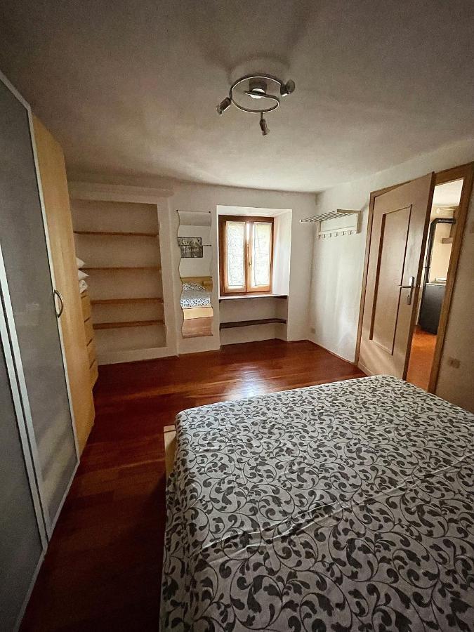 Appartamento Maison Merlot Aosta Esterno foto