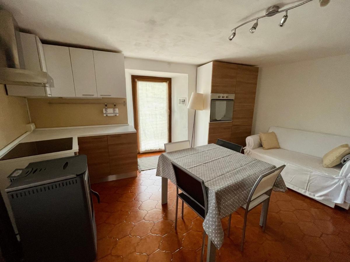 Appartamento Maison Merlot Aosta Esterno foto