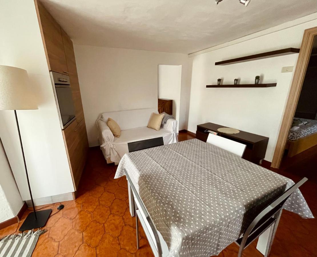 Appartamento Maison Merlot Aosta Esterno foto